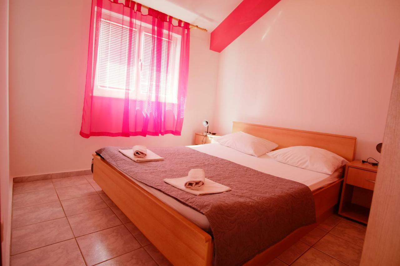 Apartment Gordana Drage Esterno foto