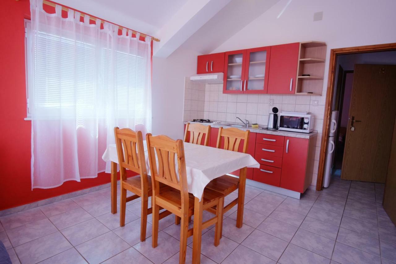Apartment Gordana Drage Esterno foto