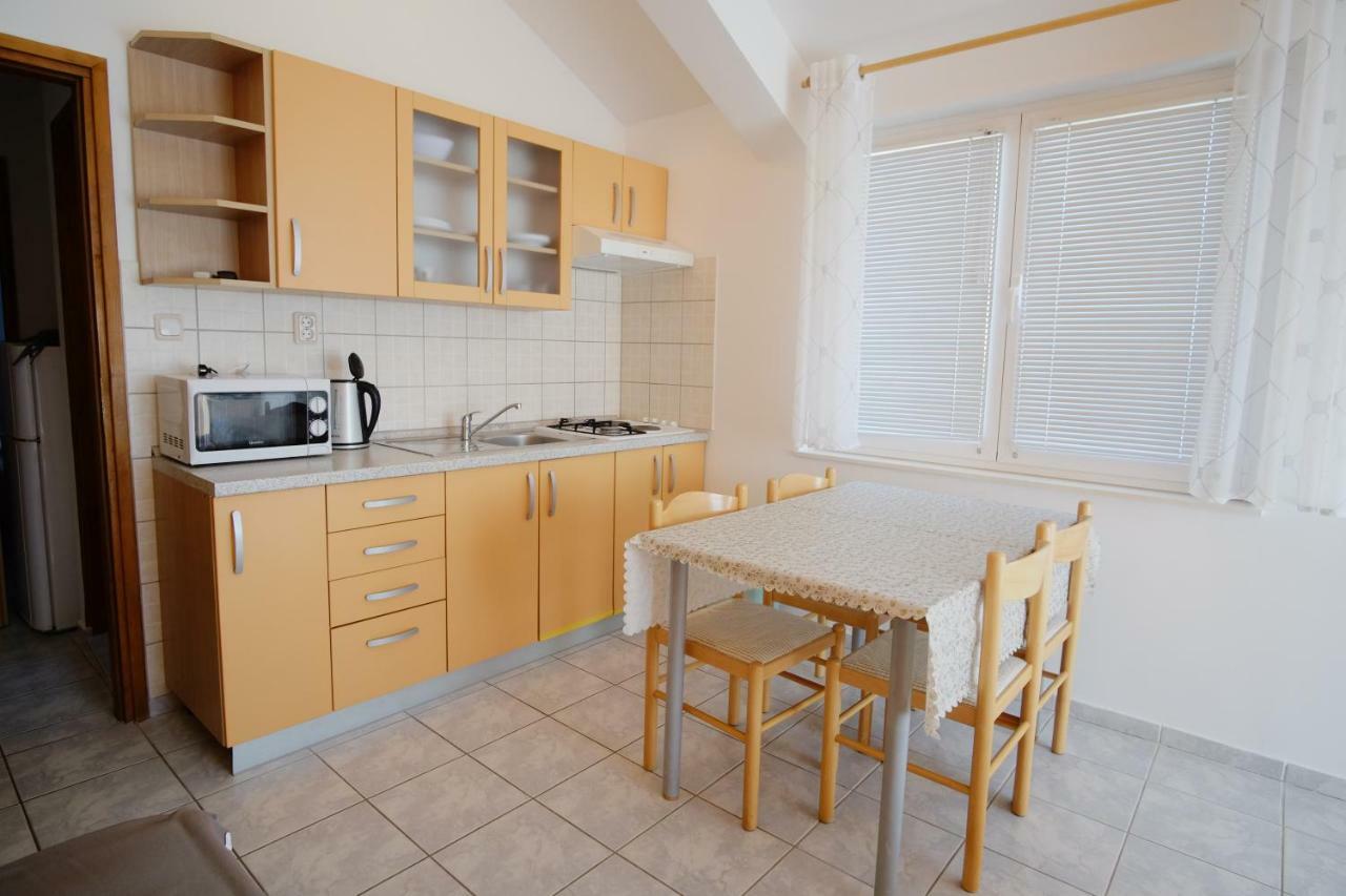 Apartment Gordana Drage Esterno foto