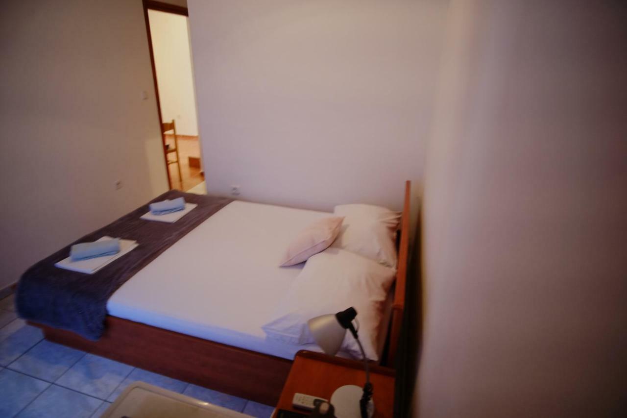 Apartment Gordana Drage Esterno foto