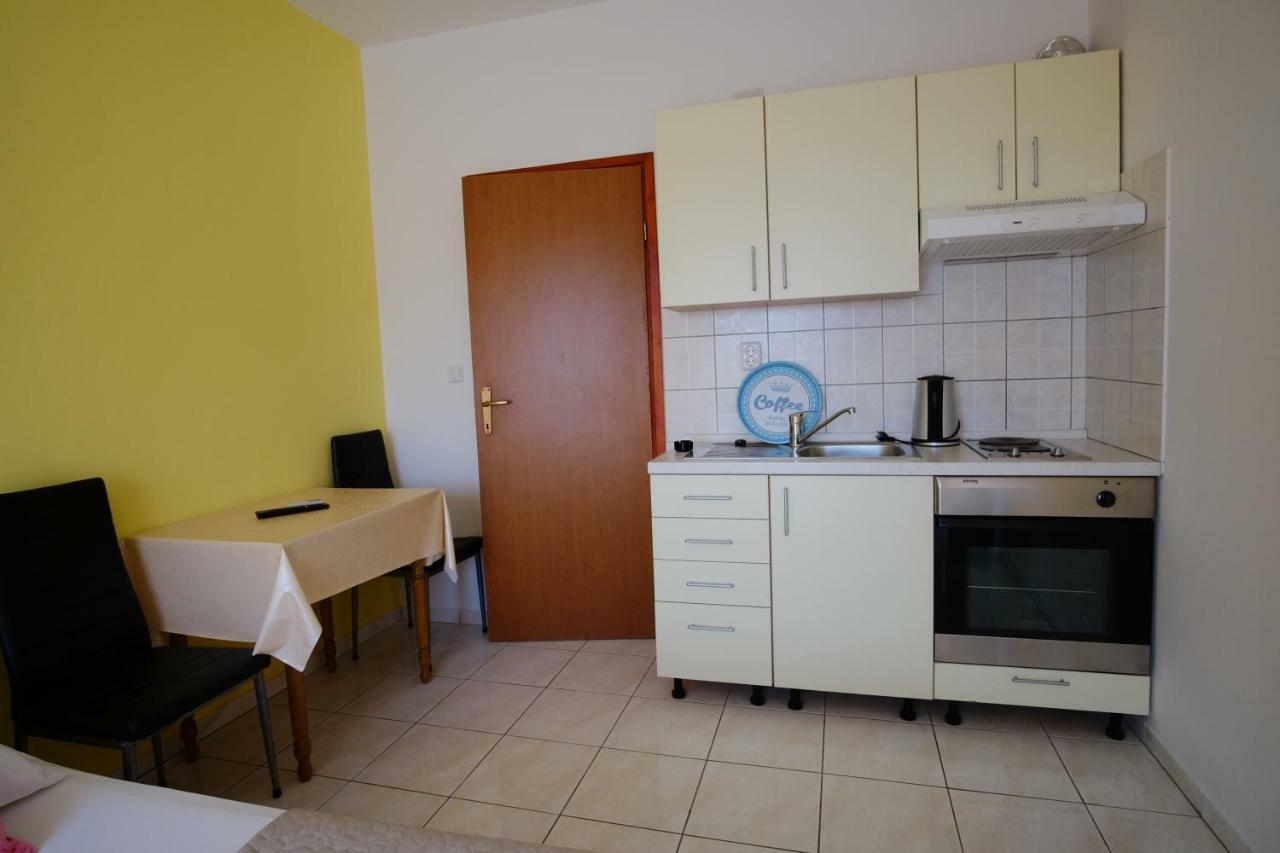 Apartment Gordana Drage Esterno foto