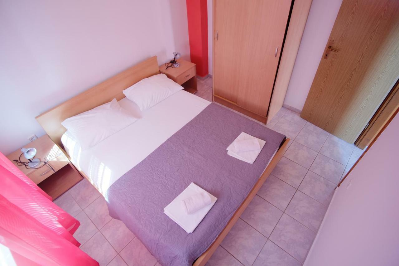 Apartment Gordana Drage Esterno foto