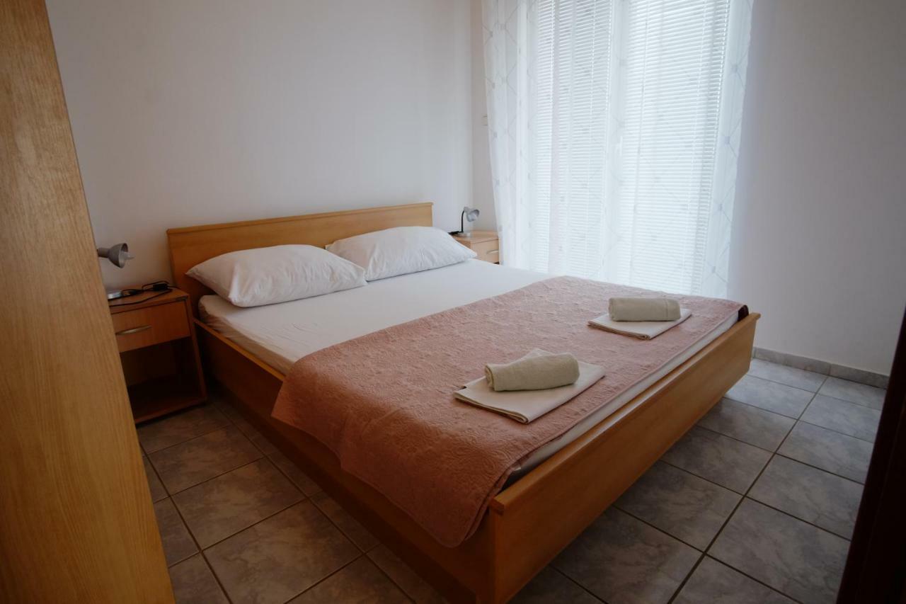 Apartment Gordana Drage Esterno foto